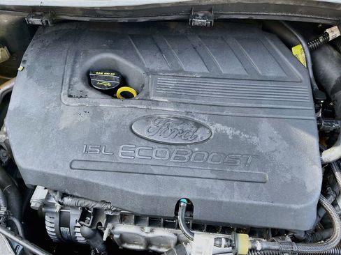 Used 2019 Ford Escape SEL AWD/4WD image 31