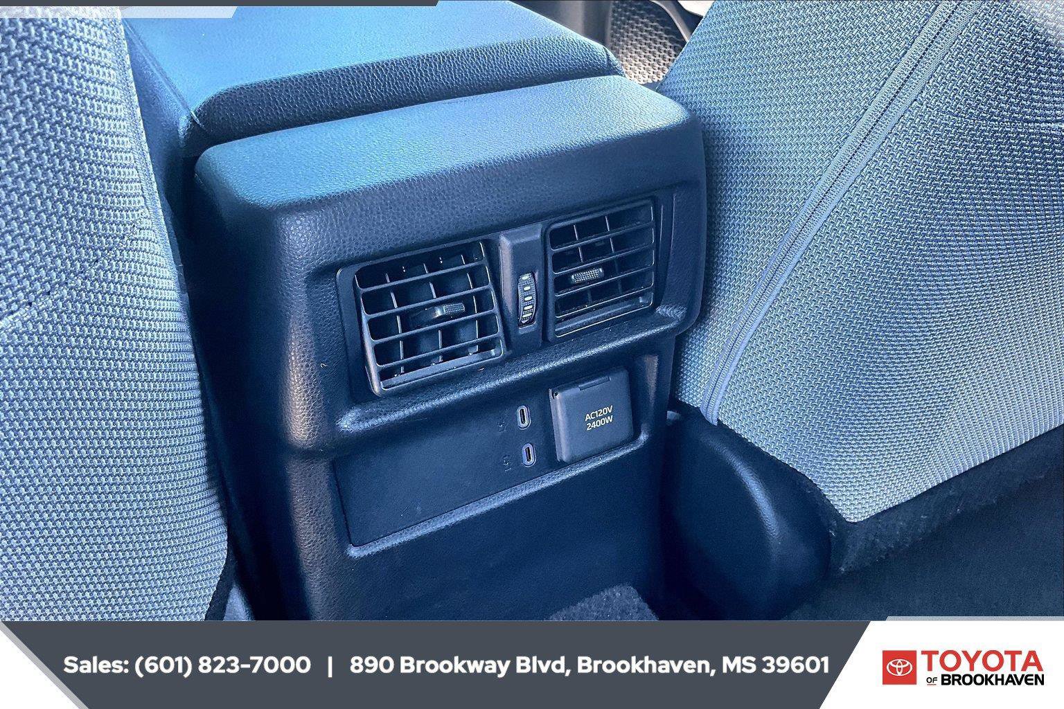 Used 2025 Toyota 4Runner TRD Off-Road AWD/4WD image 25