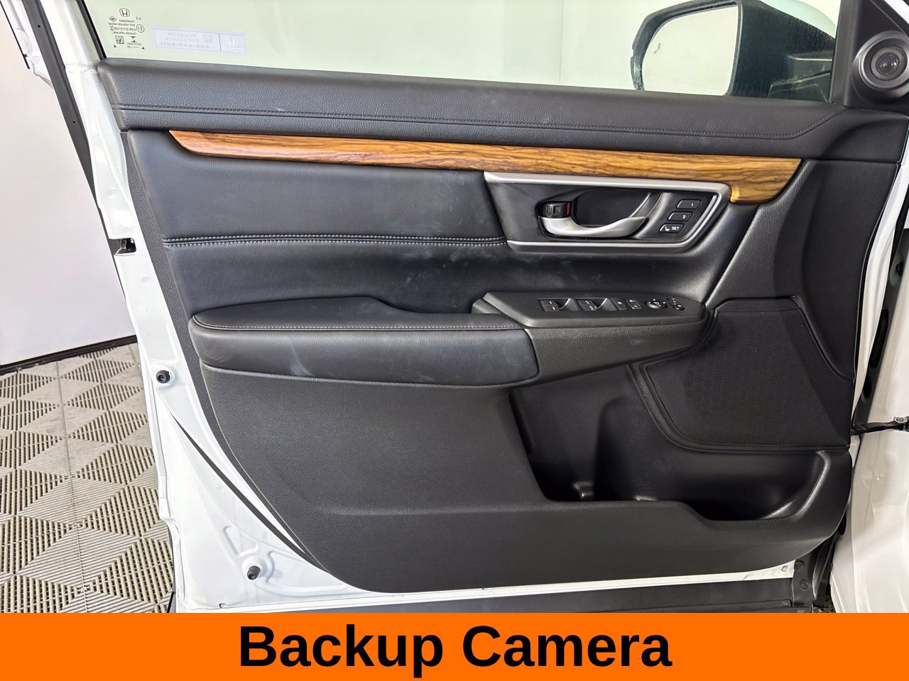 Used 2020 Honda CR-V Touring image 10