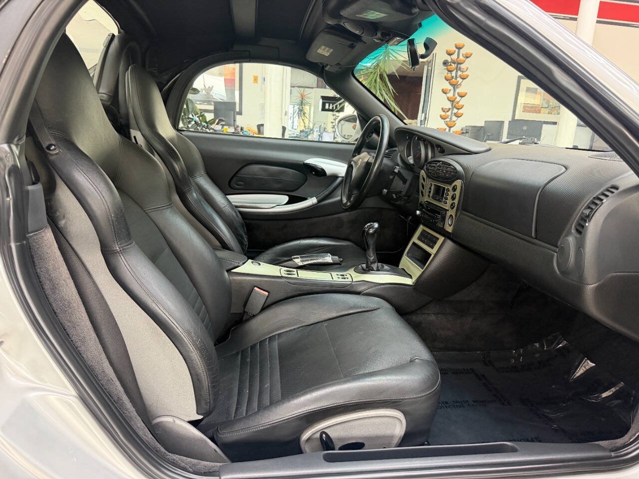 Used 1999 Porsche Boxster RWD image 14