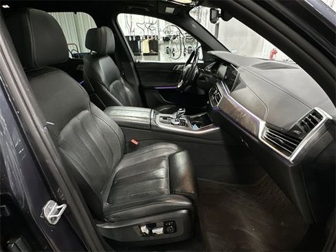 Used 2019 BMW X5 xDrive50i w/ Executive Package image 30