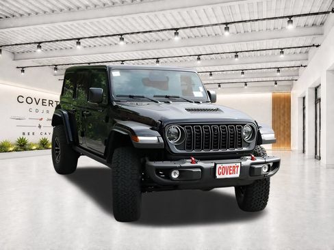 Used 2026 Jeep Wrangler Unlimited Rubicon AWD/4WD image 9