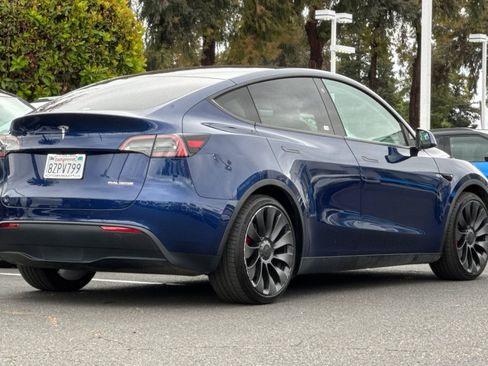 Used 2022 Tesla Model Y Performance AWD/4WD image 5