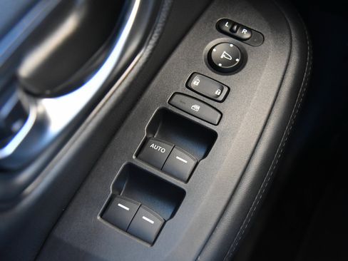 Used 2024 Honda HR-V LX image 31