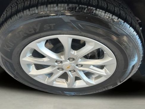 Used 2020 Chevrolet Equinox LT AWD/4WD image 22
