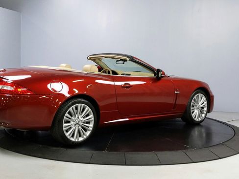 Used 2010 Jaguar XK Convertible image 7