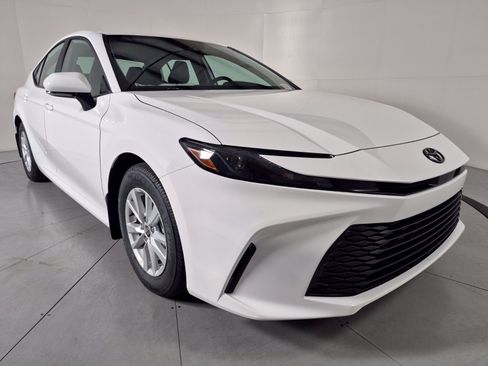 New 2026 Toyota Camry LE FWD image 6