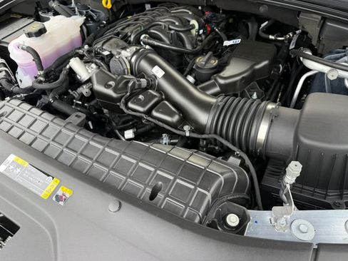 New 2025 Jeep Grand Cherokee L Altitude image 14