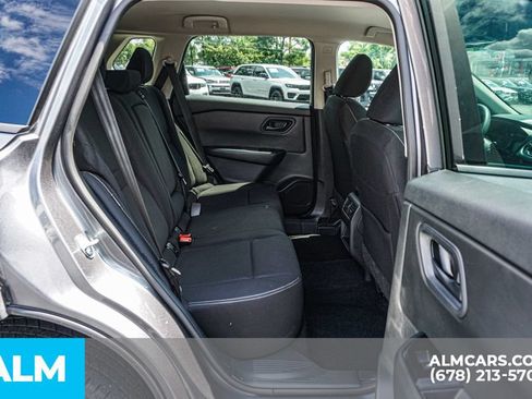 Used 2024 Nissan Rogue S AWD/4WD image 22
