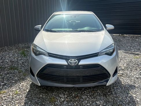 Used 2019 Toyota Corolla LE FWD image 2
