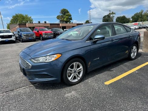 Used 2018 Ford Fusion S FWD image 7