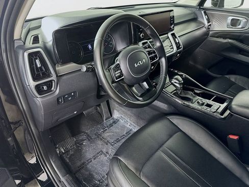Certified 2022 Kia Sorento SX AWD/4WD image 22