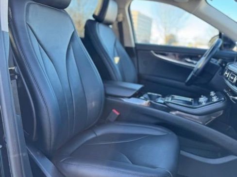 Certified 2021 Lincoln Nautilus Reserve image 25