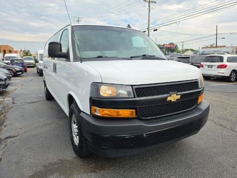 Used 2019 Chevrolet Express 2500 Extended w/ Driver Convenience Package RWD image 4