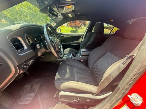 Used 2019 Dodge Charger GT RWD image 10