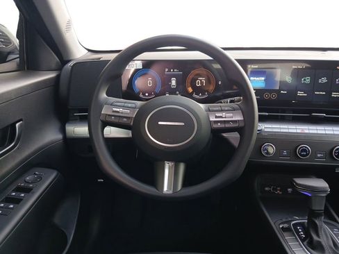 New 2026 Hyundai Kona SE FWD image 12