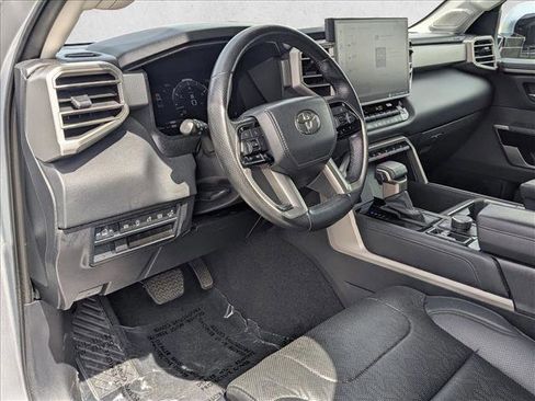 Used 2024 Toyota Tundra Limited AWD/4WD image 10