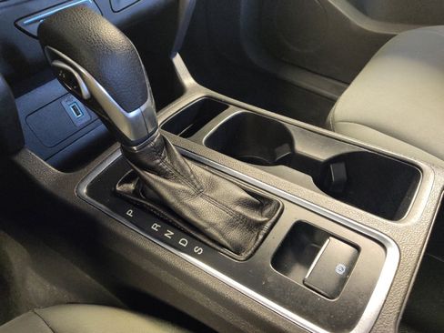 Used 2019 Ford Escape S FWD image 26