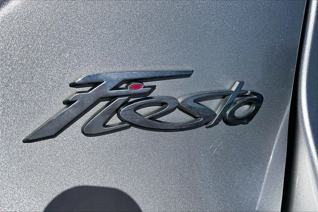 Used 2014 Ford Fiesta S FWD image 8