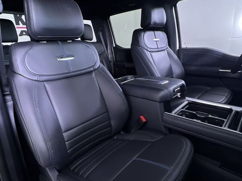 New 2026 Ford F250 Platinum w/ Tremor Off-Road Package image 26