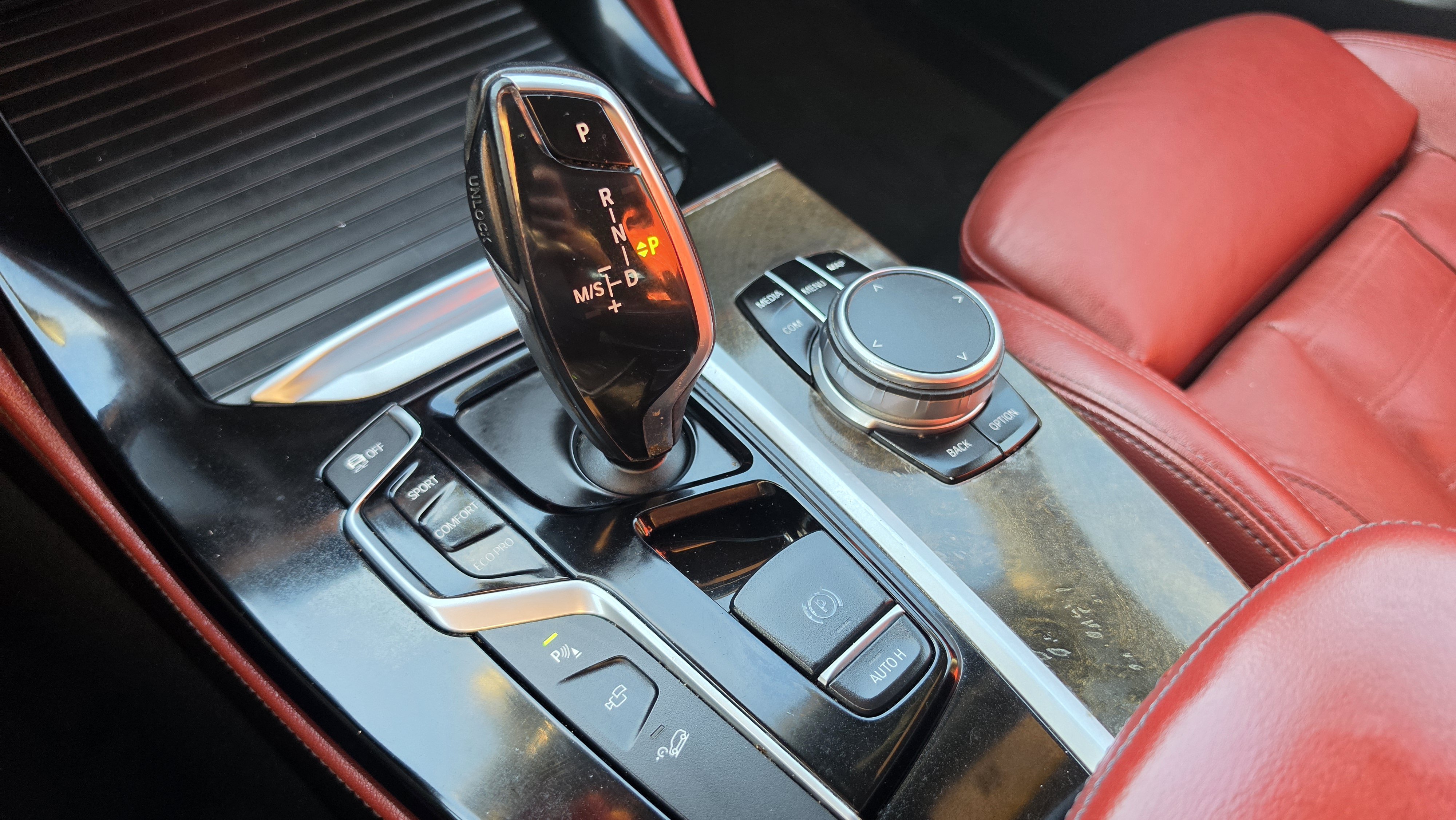 Used 2019 BMW X4 xDrive30i w/ Executive Package AWD/4WD image 39