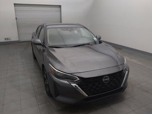 Used 2025 Nissan Sentra SV FWD image 14