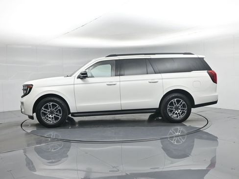 Used 2025 Ford Expedition Max Active image 35