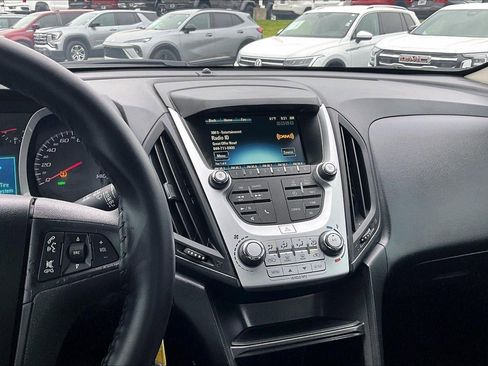 Used 2017 Chevrolet Equinox LS FWD image 6