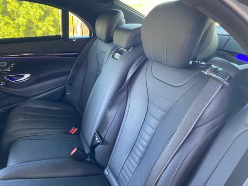 Used 2016 Mercedes-Benz S 550 Sedan image 36