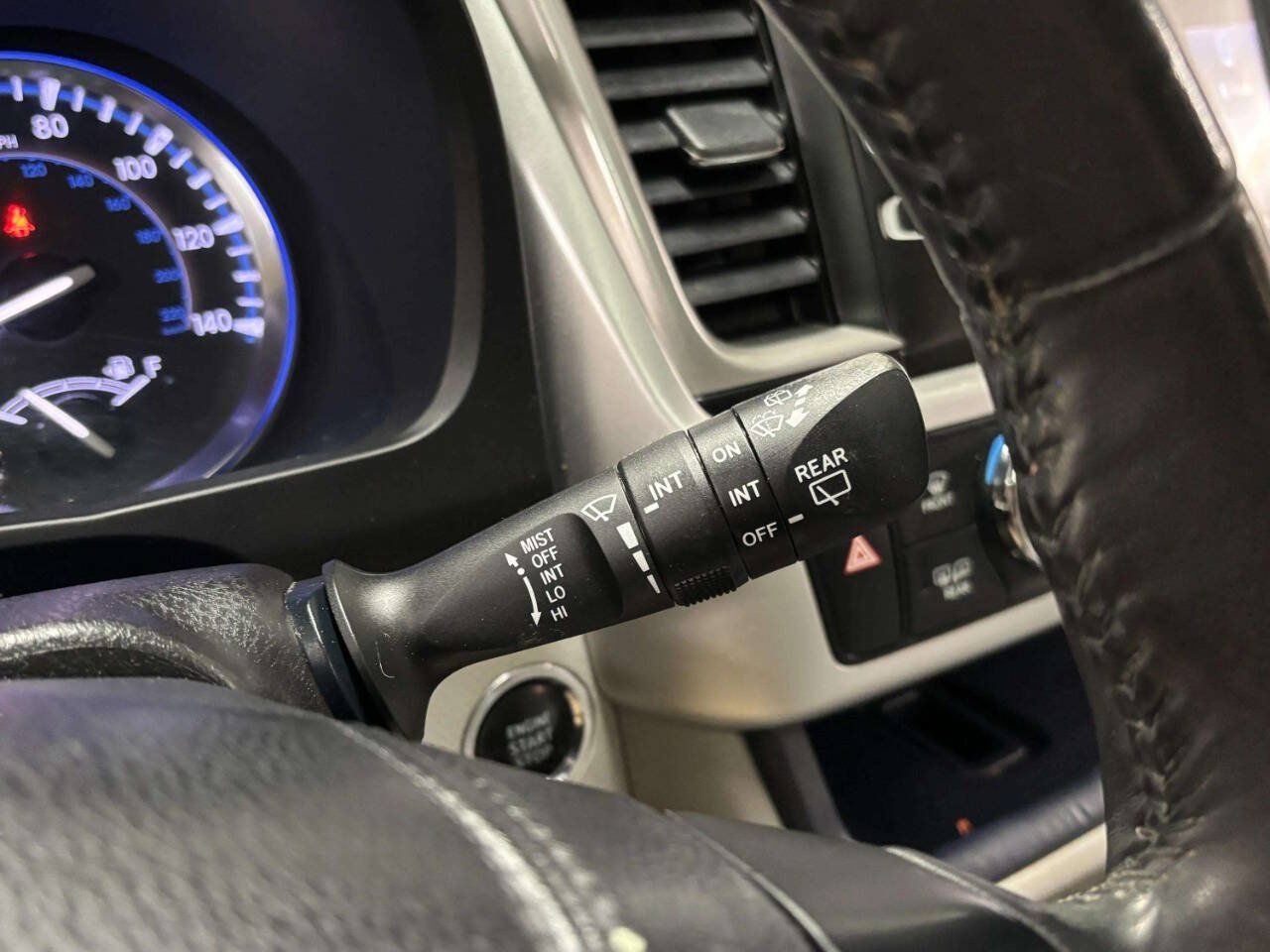 Used 2014 Toyota Highlander XLE AWD/4WD image 35