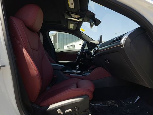 Certified 2024 BMW X4 M40i w/ Premium Package AWD/4WD image 22