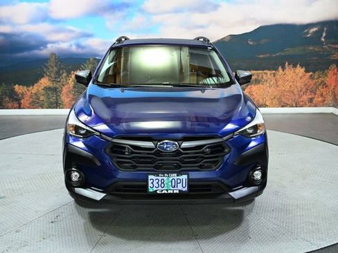 Used 2024 Subaru Crosstrek 2.0i Premium AWD/4WD image 3