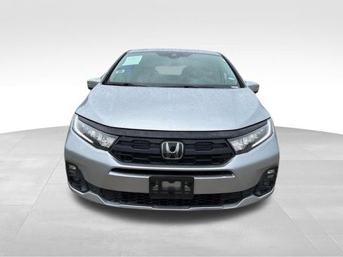 Used 2025 Honda Odyssey EX-L image 16