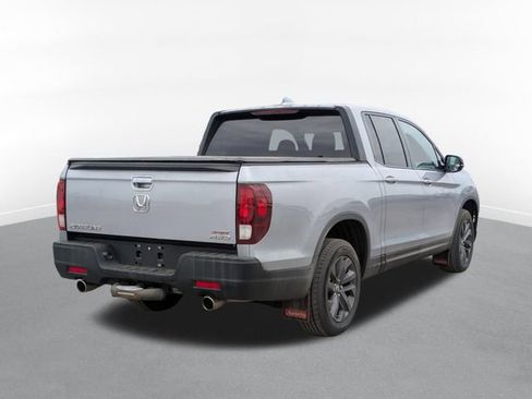Used 2021 Honda Ridgeline Sport image 4