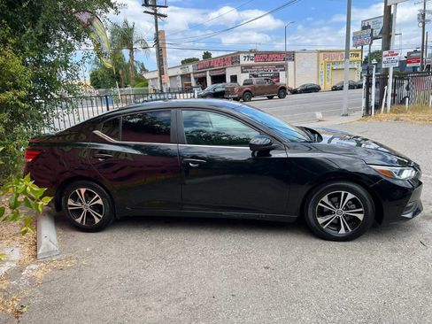 Used 2021 Nissan Sentra SV FWD image 4
