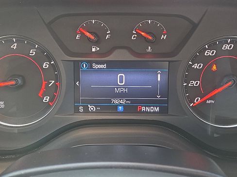 Used 2019 Chevrolet Camaro LT w/ RS Package image 14