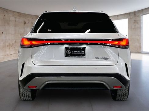 New 2026 Lexus RX 450h AWD image 4