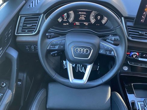 Used 2024 Audi Q5 e Premium Plus image 6