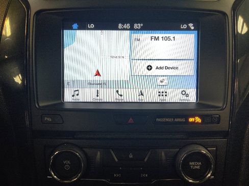 Used 2018 Ford Explorer XLT w/ Equipment Group 202A FWD image 25