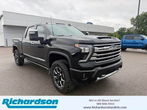 Used 2025 Chevrolet Silverado 3500 High Country w/ High Country Premium Package AWD/4WD image 1