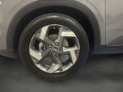 Used 2022 Hyundai Venue SEL w/ Cargo Package FWD image 32