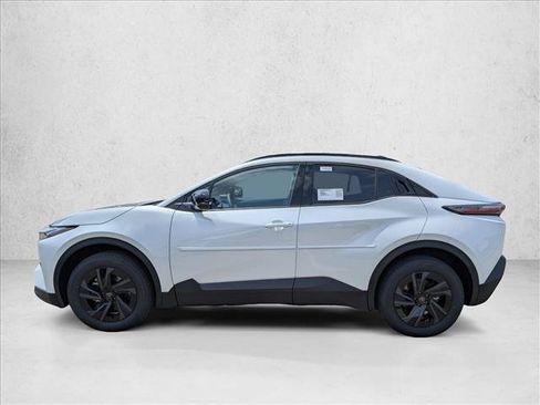 New 2026 Toyota C-HR AWD/4WD image 5
