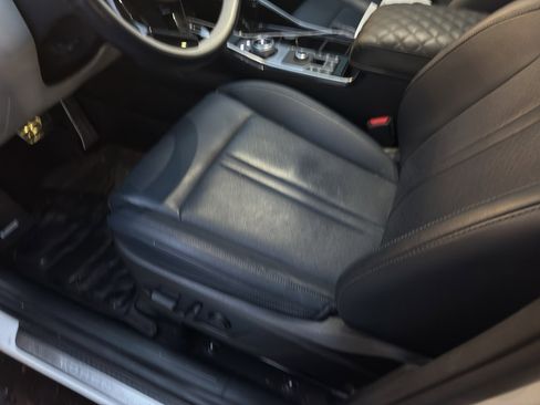 Certified 2022 Kia Sorento SX Prestige w/ Panoramic Sunroof Package image 9