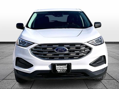 Used 2022 Ford Edge SE w/ Cargo Accessory Package image 3