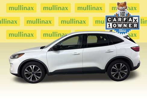 Used 2022 Ford Escape SE w/ SE Sport Appearance Package FWD image 12