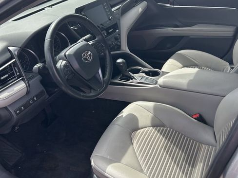 Used 2023 Toyota Camry SE FWD image 7