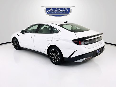Used 2025 Hyundai Sonata SEL FWD image 5