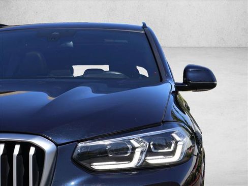 Used 2022 BMW X3 xDrive30i w/ M Sport Package 2 AWD/4WD image 2