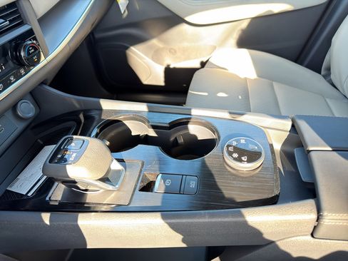 New 2026 Nissan Rogue SV image 28