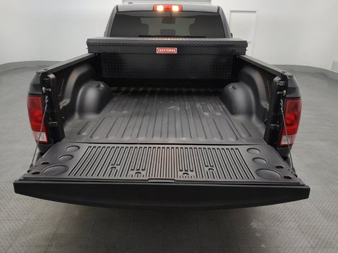 Used 2019 RAM 1500 Express RWD image 29